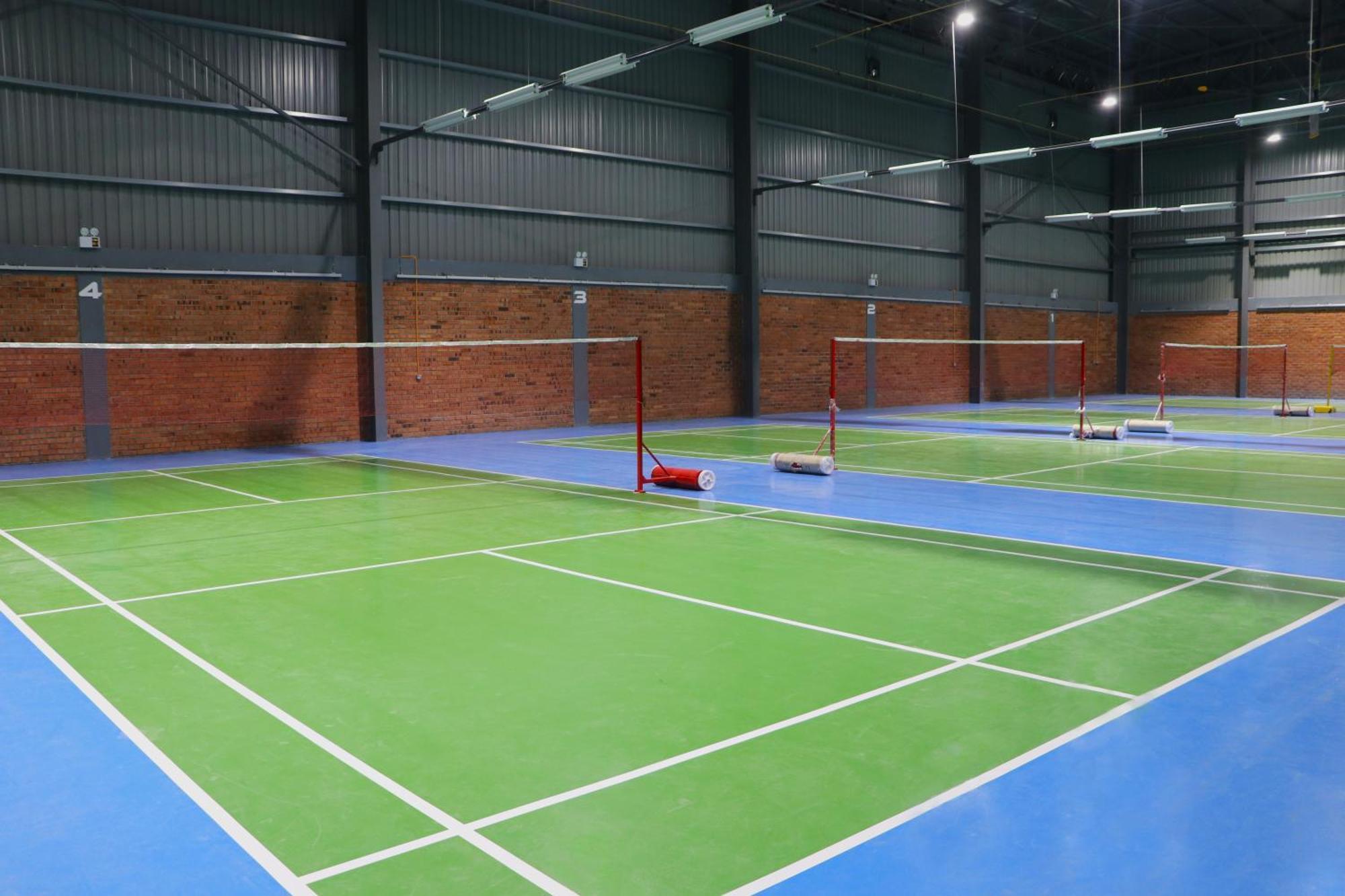Bangi Resort Hotel Bandar Baru Bangi Eksteriør bilde Badminton courts