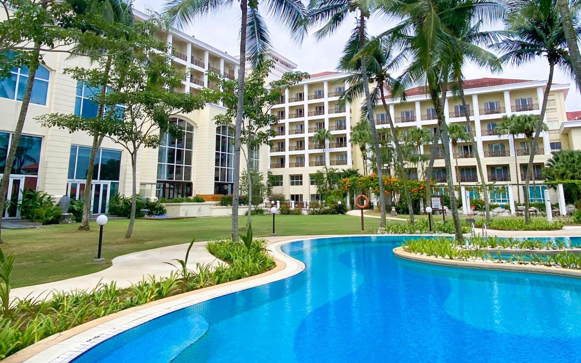 Bangi Resort Hotel Bandar Baru Bangi Eksteriør bilde Vinpearl Hotel Nha Trang